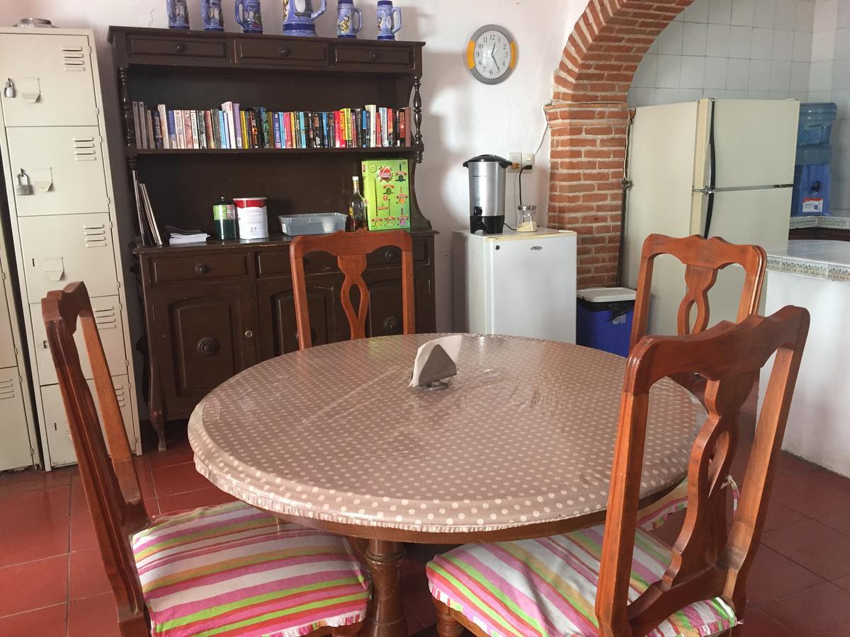 سان ميغيل دي الليندي Alcatraz Hostal المظهر الخارجي الصورة